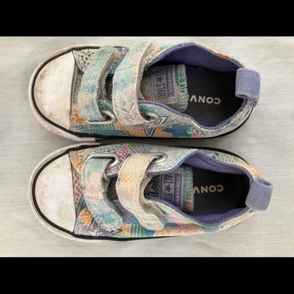 Toddler size 7 Converse Kids' Multicolor All Star Shoes - Picture 8 of 10
